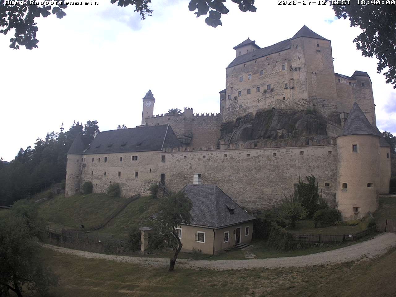 Archived image Webcam Rappottenstein Castle