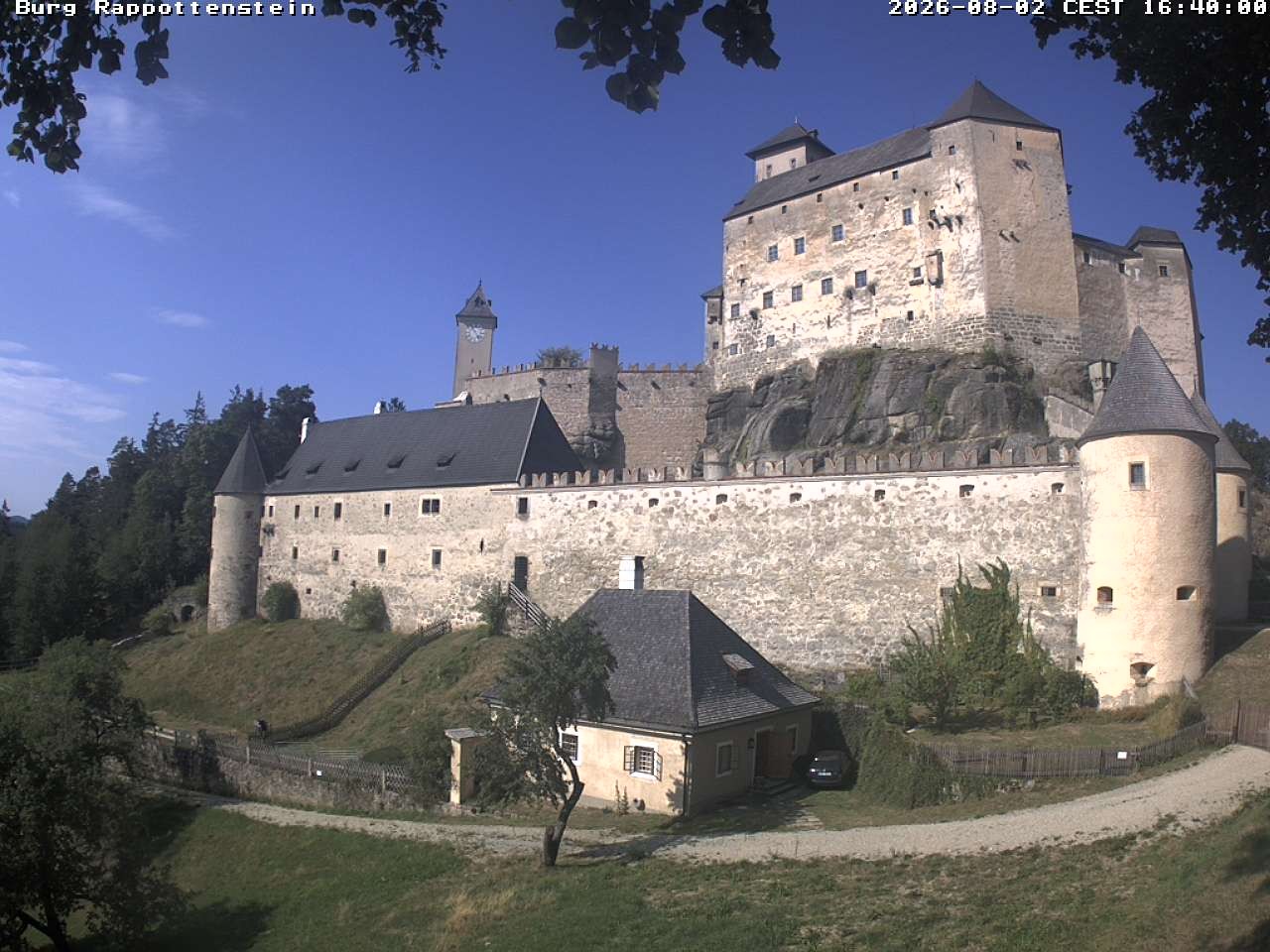 Archived image Webcam Rappottenstein Castle