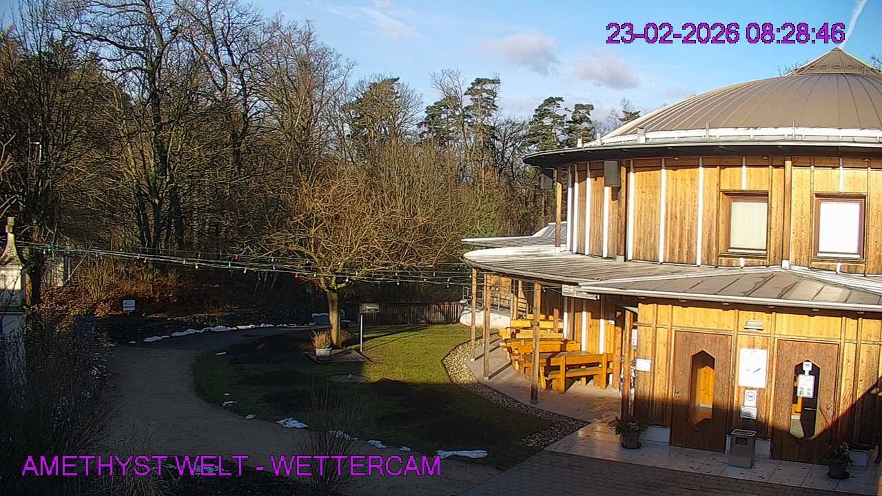 Archived image Webcam Maissau - Amethyst World