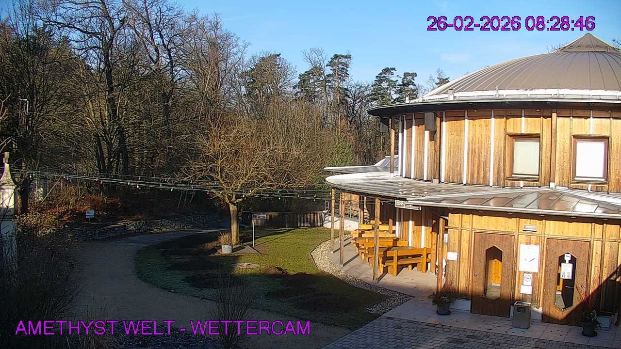 Archived image Webcam Maissau - Amethyst World