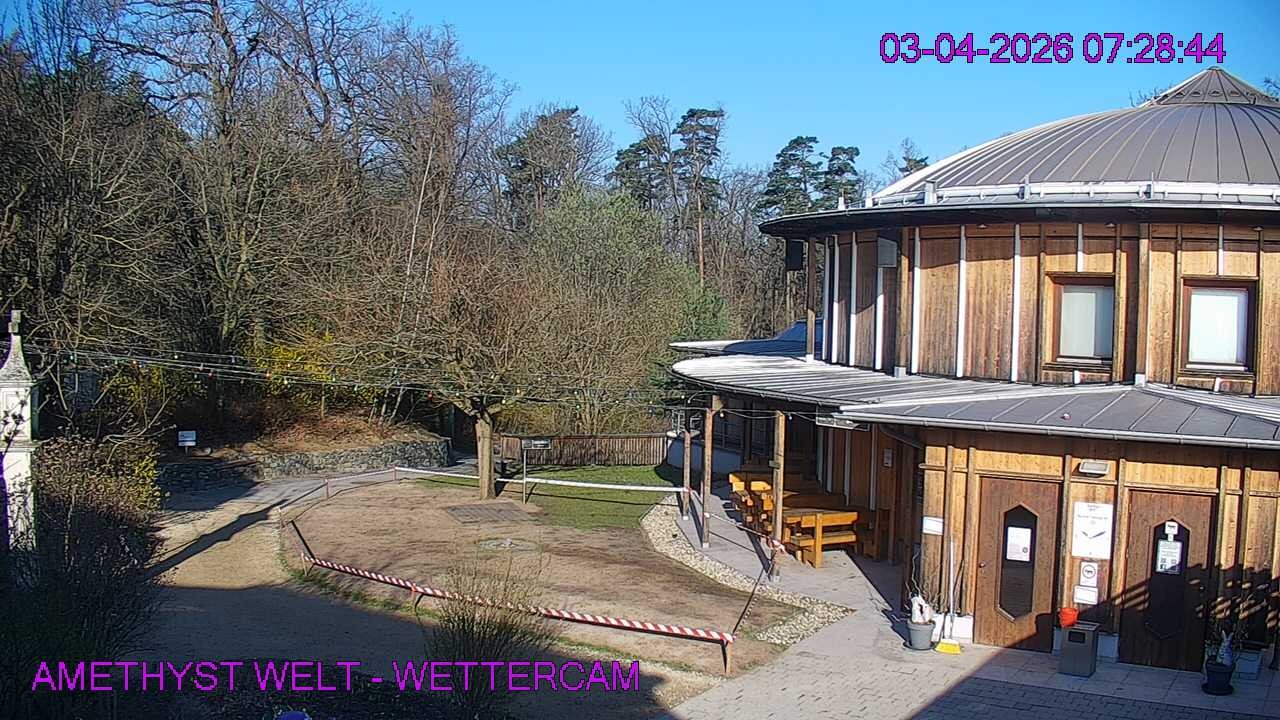Archived image Webcam Maissau - Amethyst World
