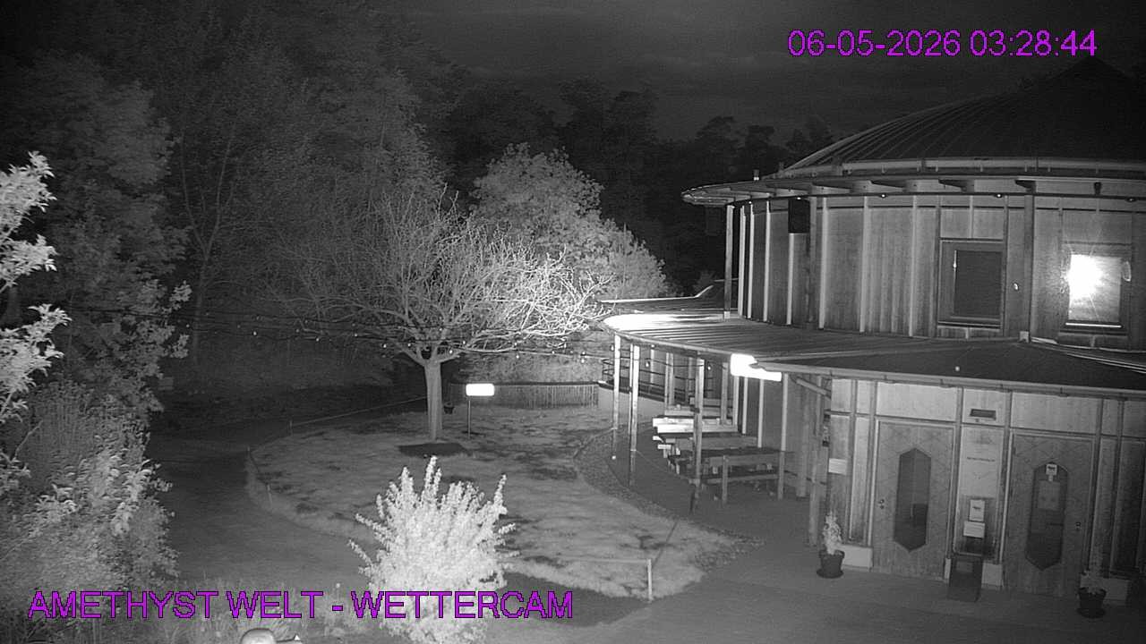 Archived image Webcam Maissau - Amethyst World