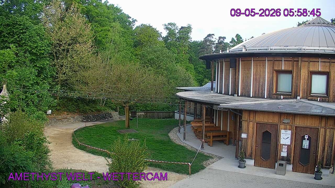 Archived image Webcam Maissau - Amethyst World