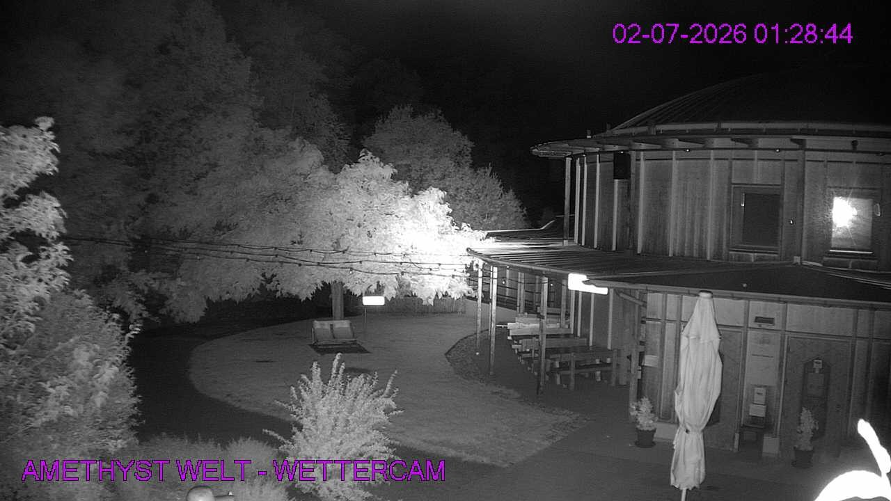 Archived image Webcam Maissau - Amethyst World