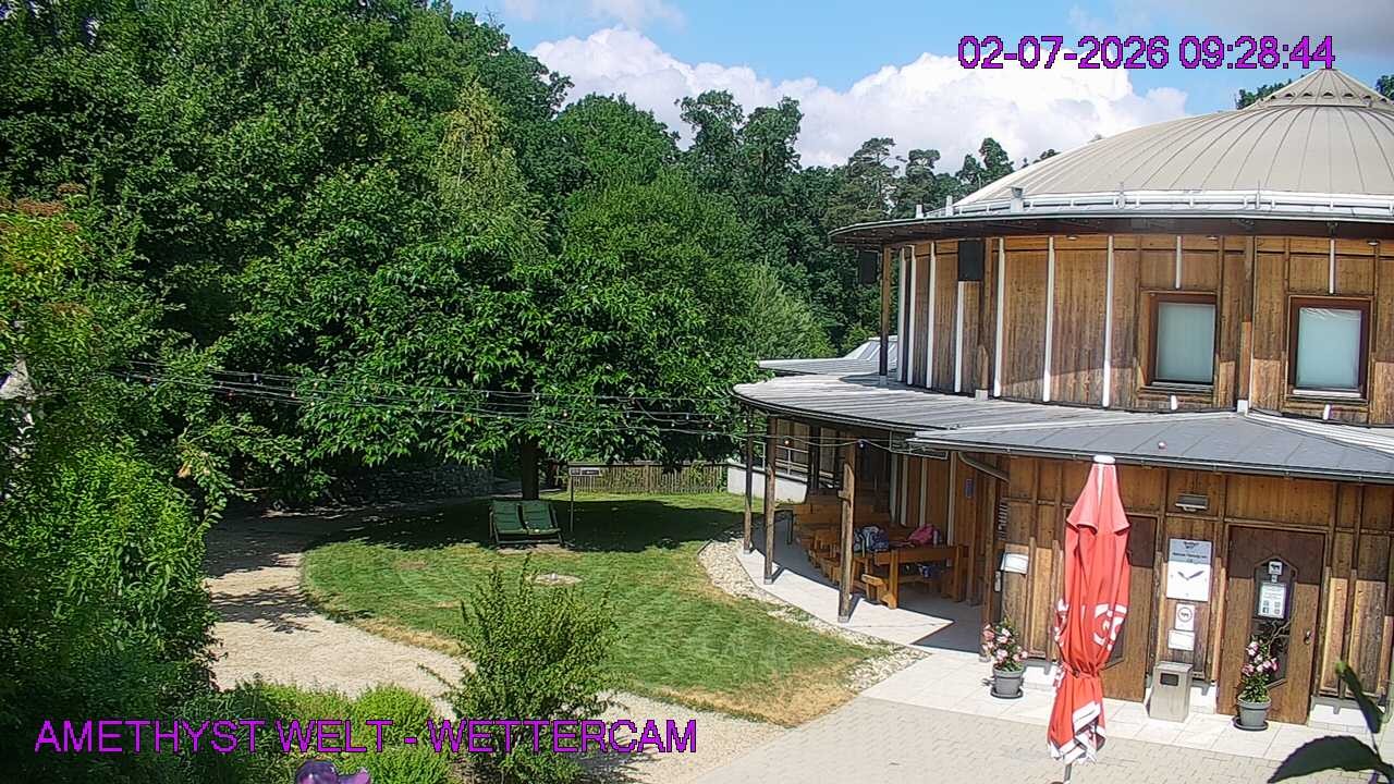 Archived image Webcam Maissau - Amethyst World