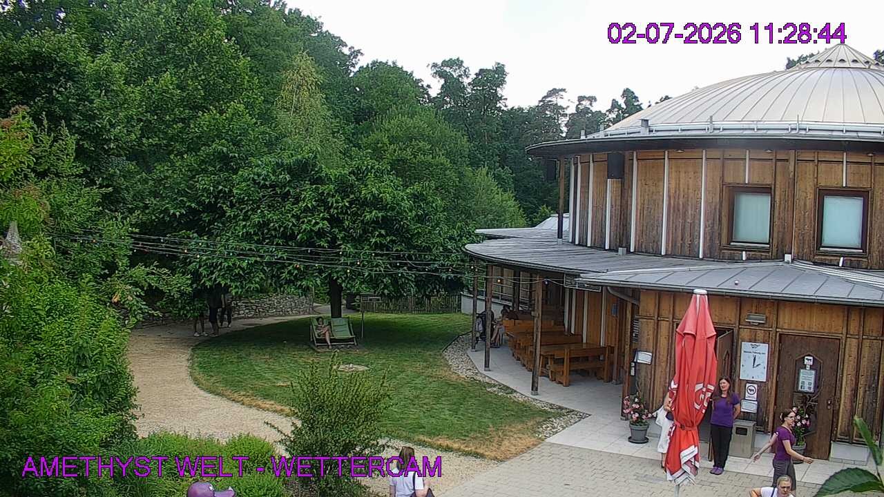Archived image Webcam Maissau - Amethyst World
