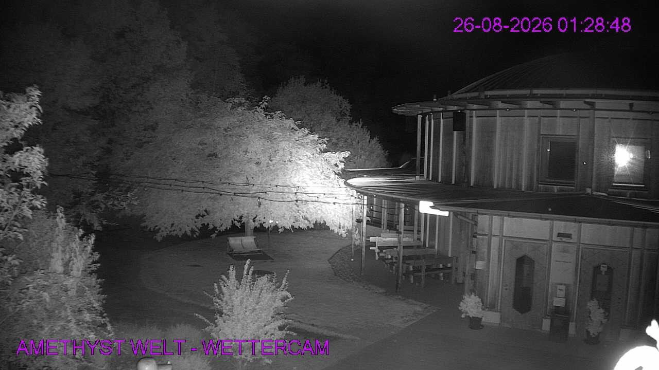 Archived image Webcam Maissau - Amethyst World