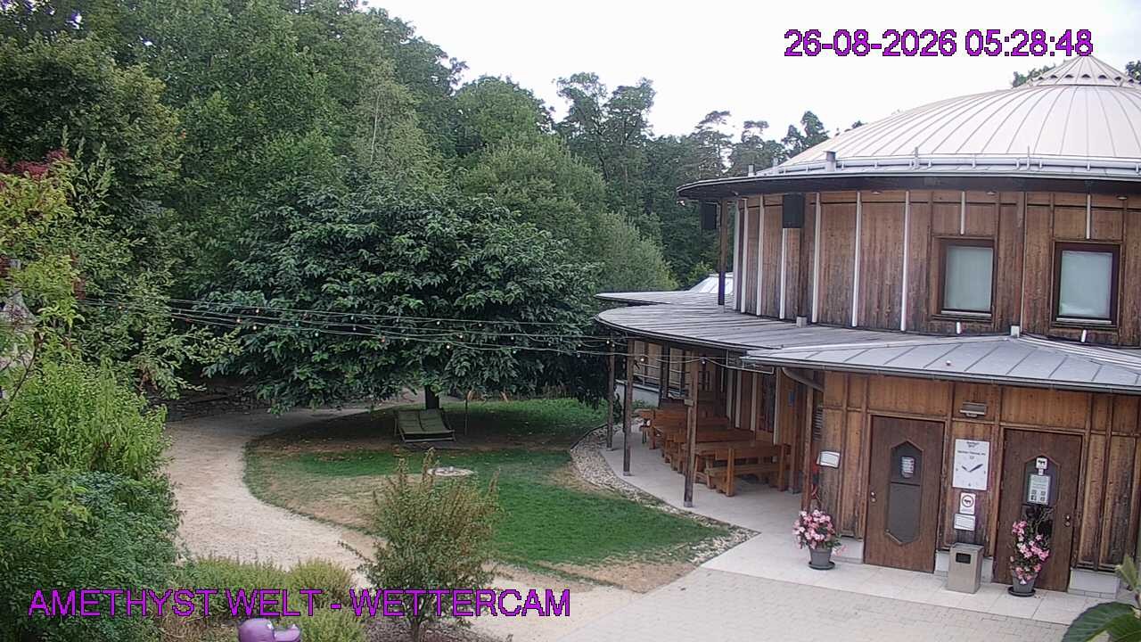 Archived image Webcam Maissau - Amethyst World