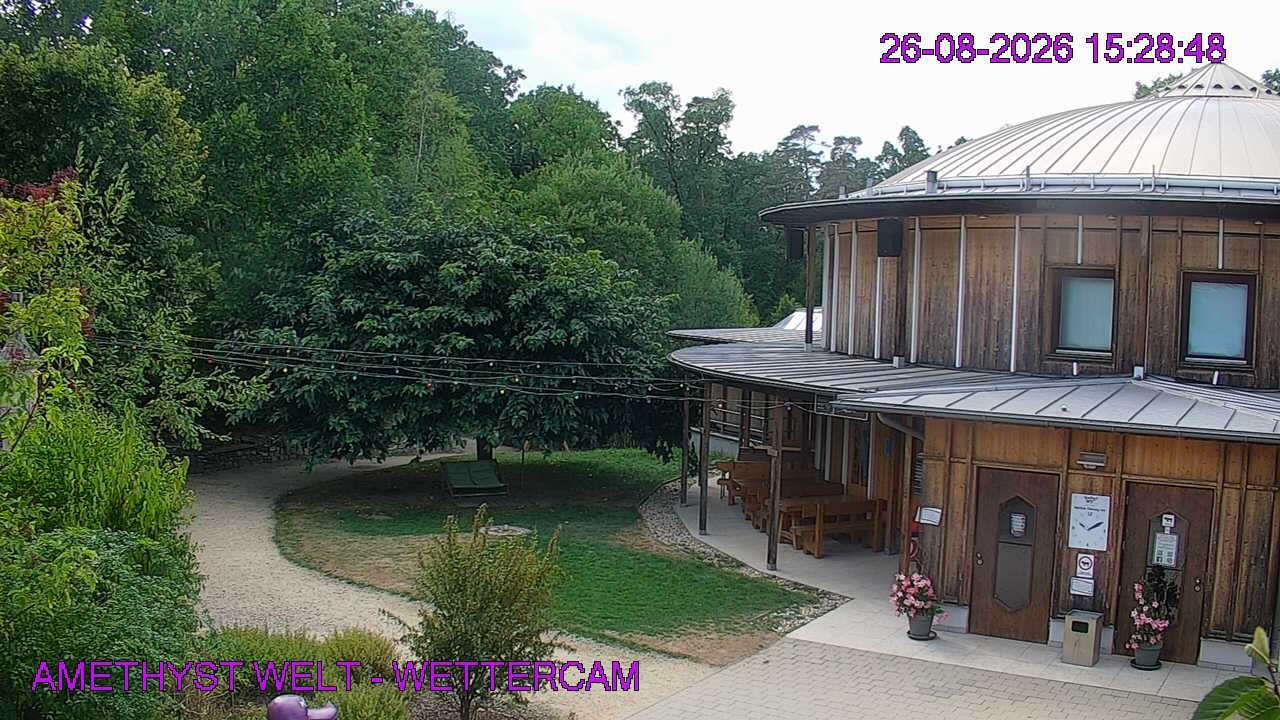 Archived image Webcam Maissau - Amethyst World