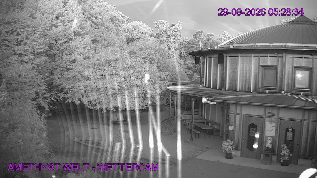 Archived image Webcam Maissau - Amethyst World