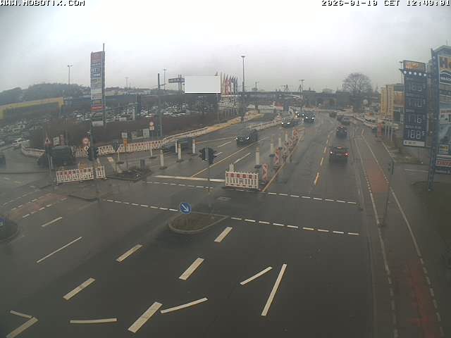 Archived image Webcam Ulm - View Blaubeurer Street