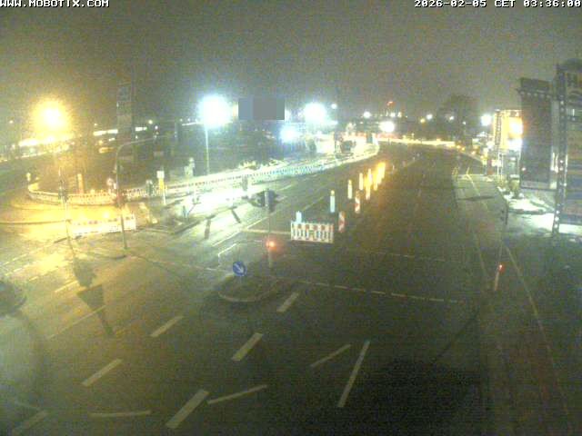 Archived image Webcam Ulm - View Blaubeurer Street