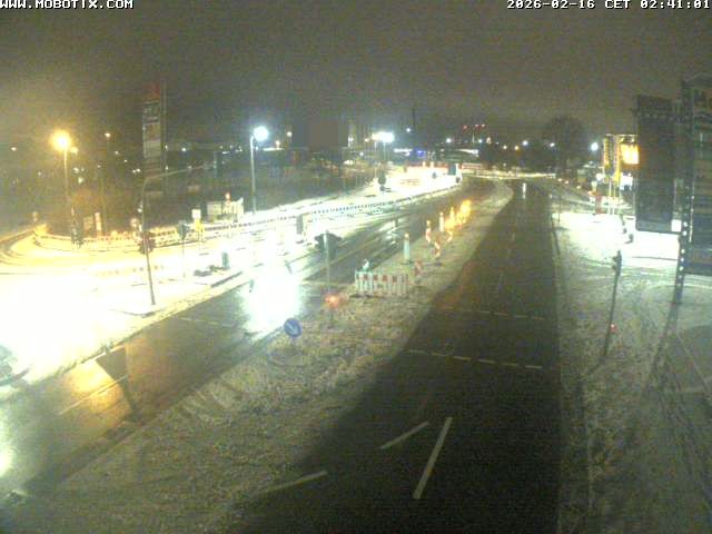 Archived image Webcam Ulm - View Blaubeurer Street