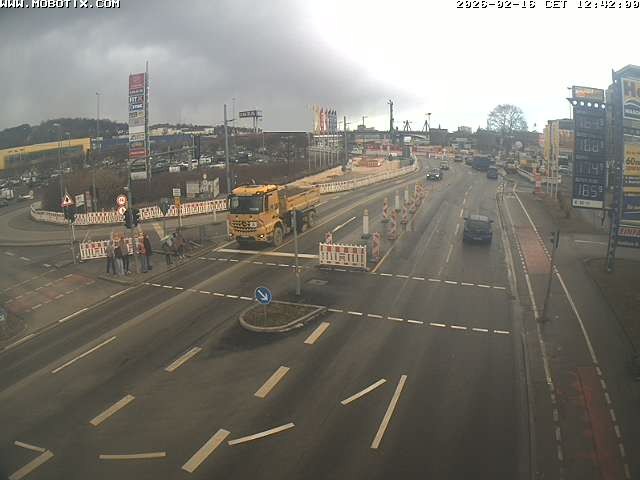 Archived image Webcam Ulm - View Blaubeurer Street