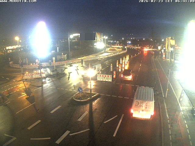 Archived image Webcam Ulm - View Blaubeurer Street