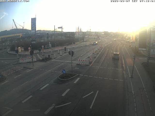 Archived image Webcam Ulm - View Blaubeurer Street