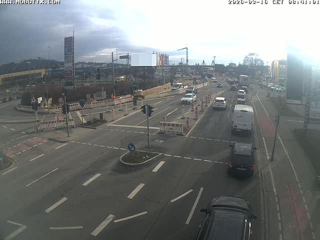 Archived image Webcam Ulm - View Blaubeurer Street