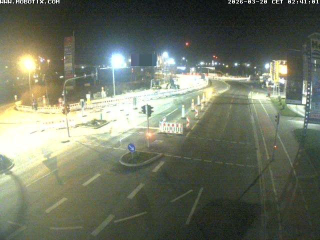 Archived image Webcam Ulm - View Blaubeurer Street