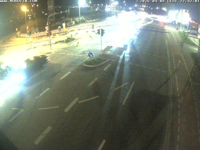 Archived image Webcam Ulm - View Blaubeurer Street