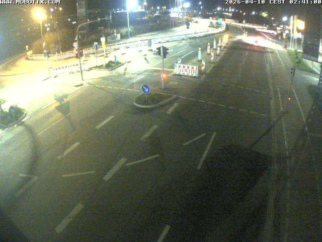 Archived image Webcam Ulm - View Blaubeurer Street