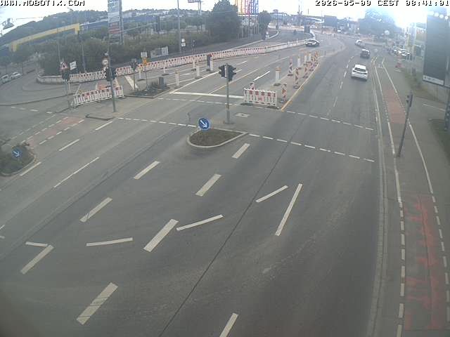 Archived image Webcam Ulm - View Blaubeurer Street