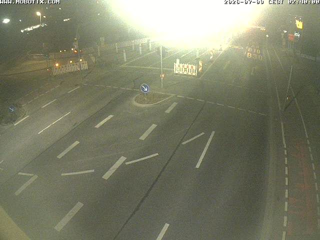 Archived image Webcam Ulm - View Blaubeurer Street