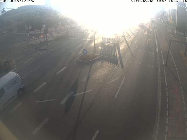 Archived image Webcam Ulm - View Blaubeurer Street