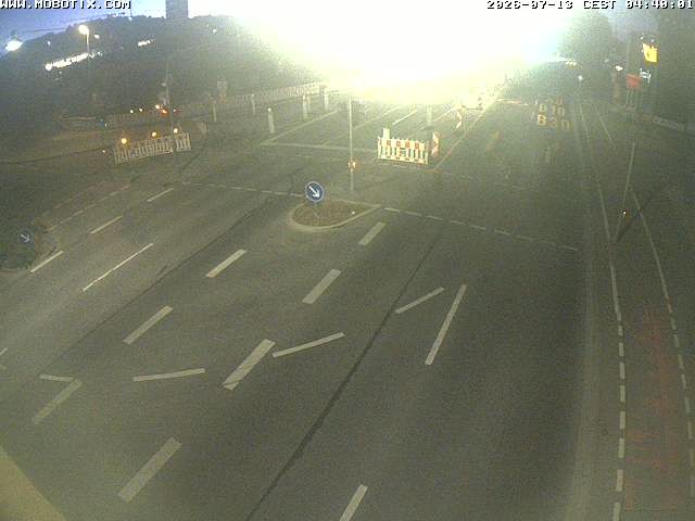 Archived image Webcam Ulm - View Blaubeurer Street