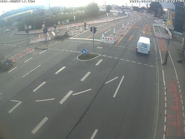Archived image Webcam Ulm - View Blaubeurer Street