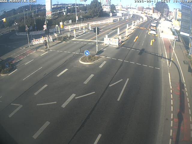 Archiv Foto Webcam Ulm: Blaubeurer Straße