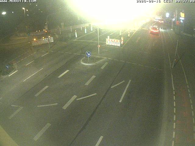Archived image Webcam Ulm - View Blaubeurer Street