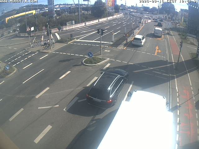 Archiv Foto Webcam Ulm: Blaubeurer Straße