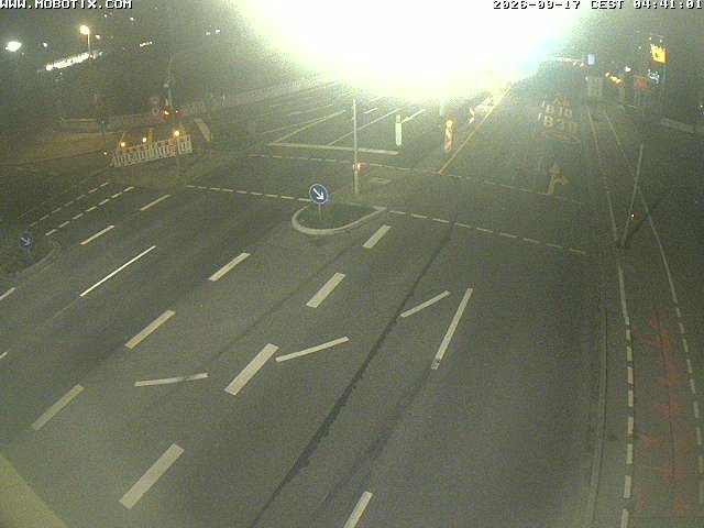 Archived image Webcam Ulm - View Blaubeurer Street