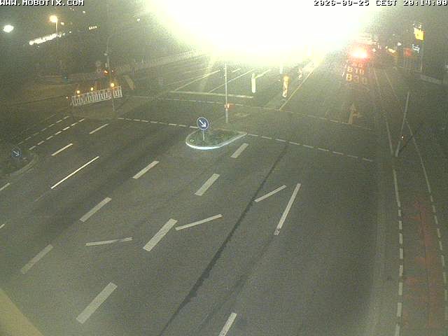 Archived image Webcam Ulm - View Blaubeurer Street