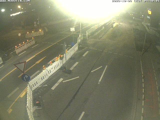 Archived image Webcam Ulm - View Blaubeurer Street