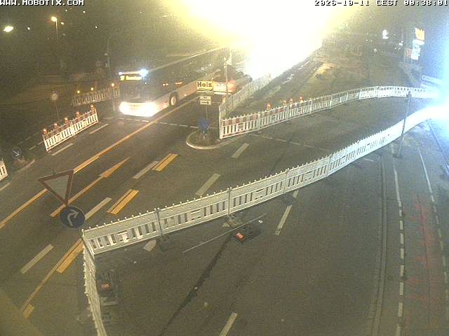 Archived image Webcam Ulm - View Blaubeurer Street