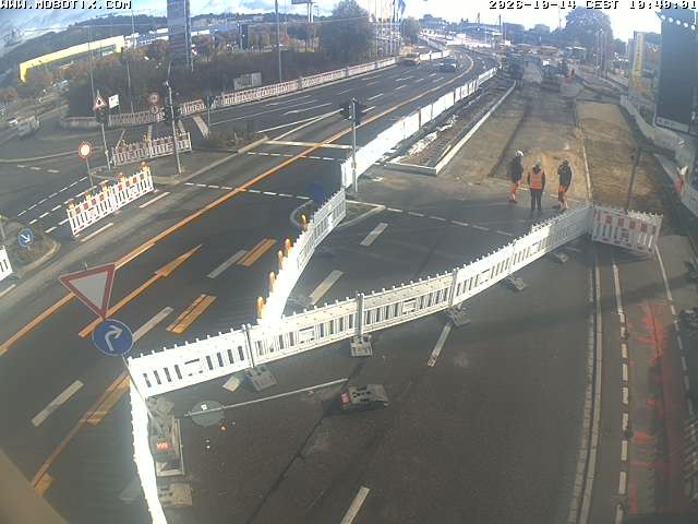 Archived image Webcam Ulm - View Blaubeurer Street