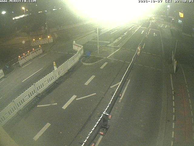 Archived image Webcam Ulm - View Blaubeurer Street