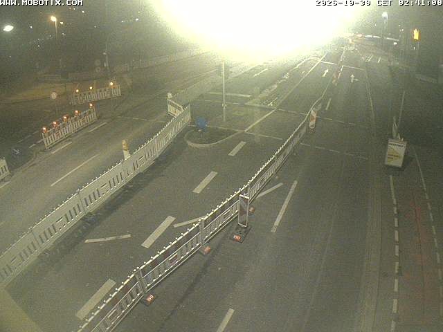 Archived image Webcam Ulm - View Blaubeurer Street