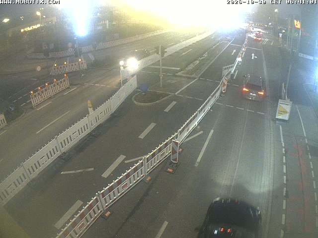 Archived image Webcam Ulm - View Blaubeurer Street