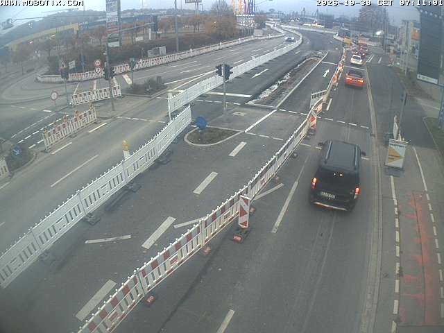 Archived image Webcam Ulm - View Blaubeurer Street