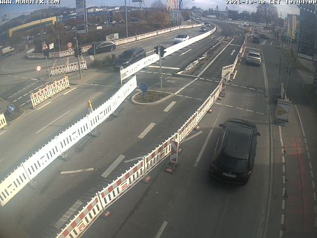 Archived image Webcam Ulm - View Blaubeurer Street