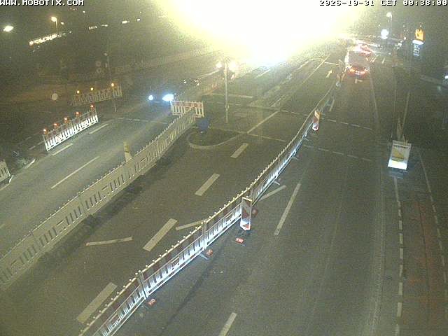 Archived image Webcam Ulm - View Blaubeurer Street
