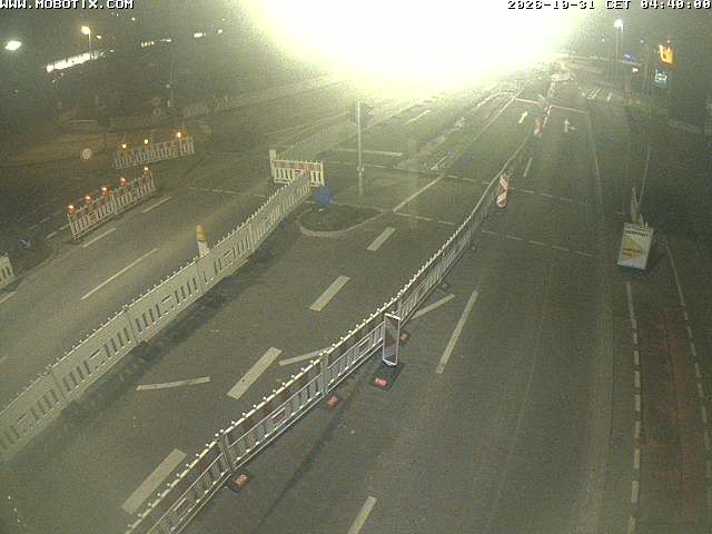 Archived image Webcam Ulm - View Blaubeurer Street