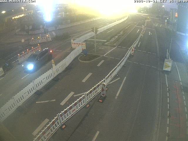 Archived image Webcam Ulm - View Blaubeurer Street