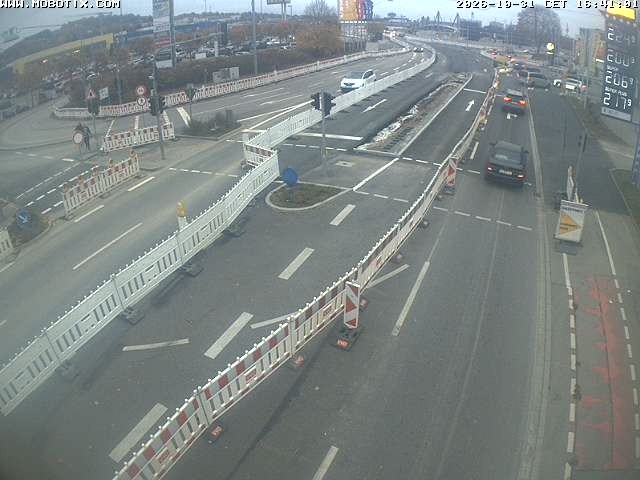 Archived image Webcam Ulm - View Blaubeurer Street