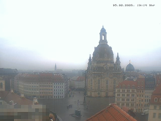 Archiv Foto Webcam Dresden - Frauenkirche und Neumarkt