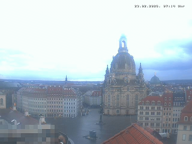 Archived image Webcam Dresden - Frauenkirche and Neumarkt square