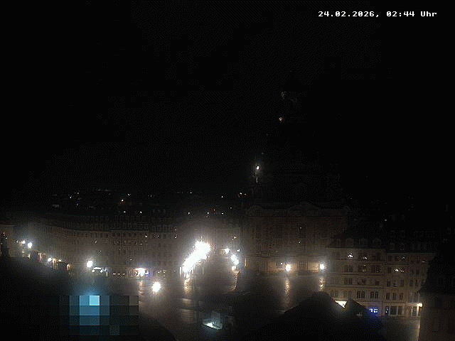 Archiv Foto Webcam Dresden - Frauenkirche und Neumarkt