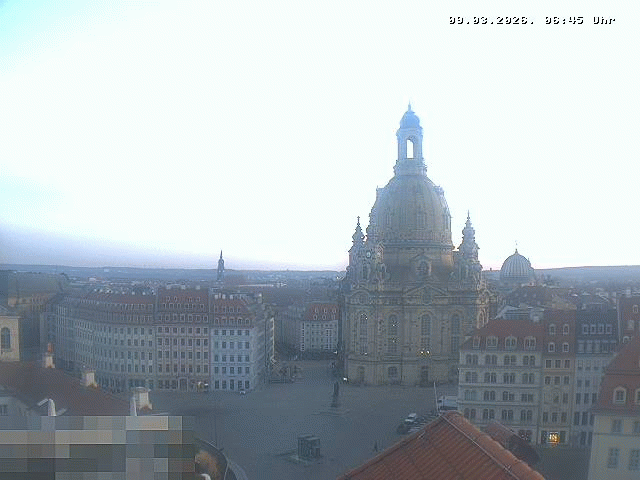Archived image Webcam Dresden - Frauenkirche and Neumarkt square